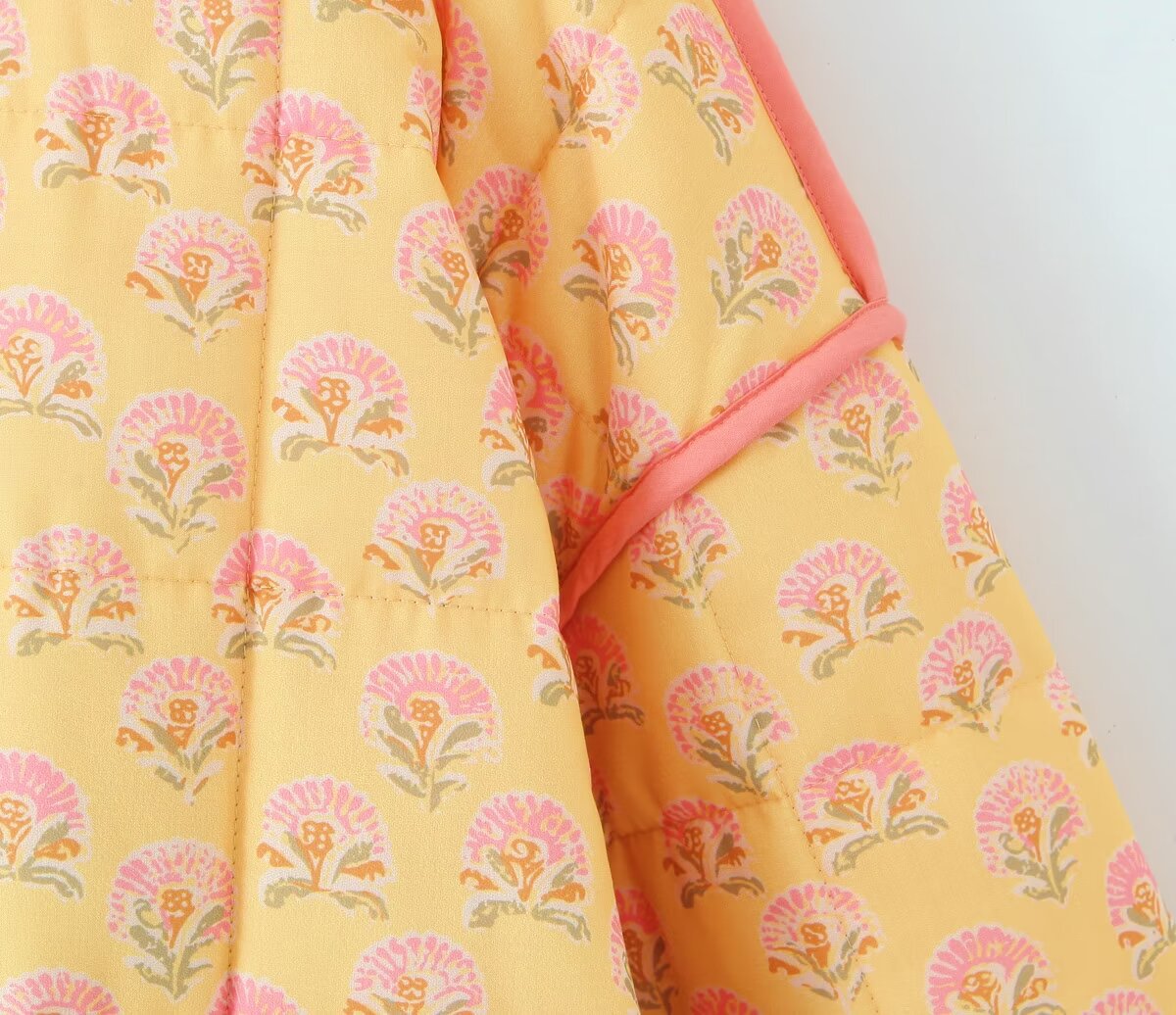 Simone™ | Jas met patchwork en bloemenprint