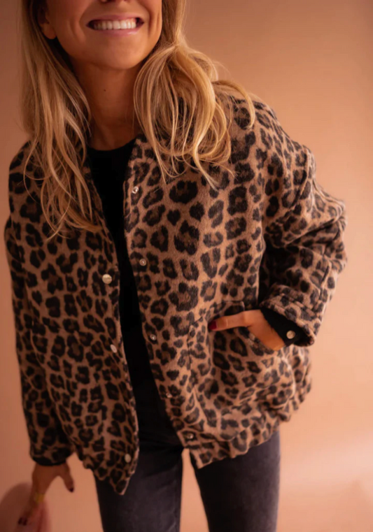 Leona™ | Leopard bomberjack met stijlvolle flair